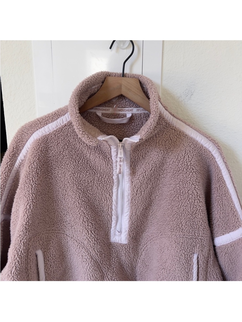 Free People Mountain High 1/2 Zip Fleece Pullover in Neutral Mauve - Picture 4 of 9